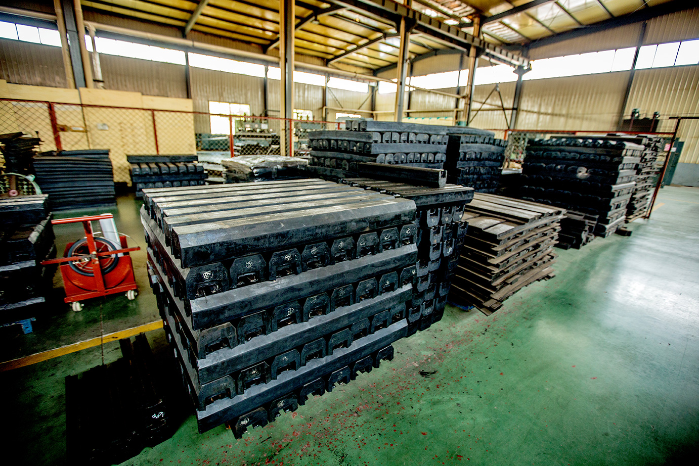 潤磨機(jī)橡膠襯板